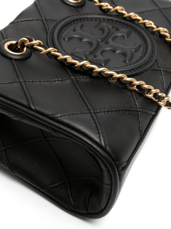 21332522_51292201_1000.jpg Tory Burch Fleming quilted tote bag
