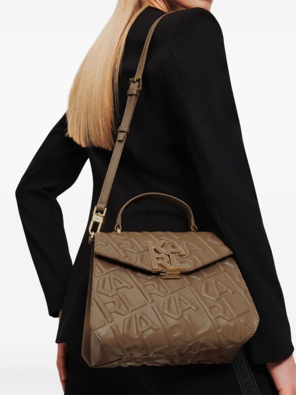21540203_53449293_1000.jpg Karl Lagerfeld logo-embossed leather tote bag