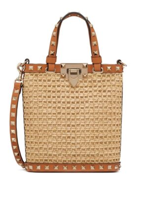 21676720_52022084_1000.jpg Valentino Garavani mini Rockstud raffia shoulder bag