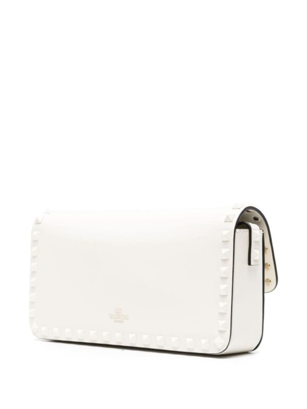 21715405_51642804_1000.jpg Valentino Garavani Rockstud23 East-West shoulder bag