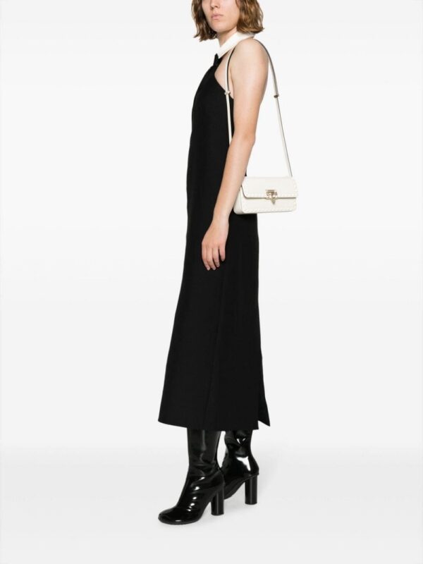 21715405_51642809_1000.jpg Valentino Garavani Rockstud23 East-West shoulder bag