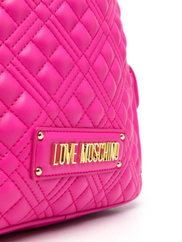 21773692_51658305_1000.jpg Love Moschino logo-lettering quilted backpack