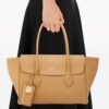 21832425_52500098_1000.jpg Ferragamo logo-tag leather tote bag