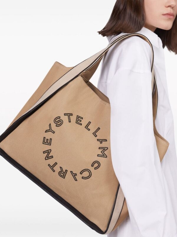 22052043_51932638_1000.jpg Stella McCartney logo-embroidered canvas tote bag