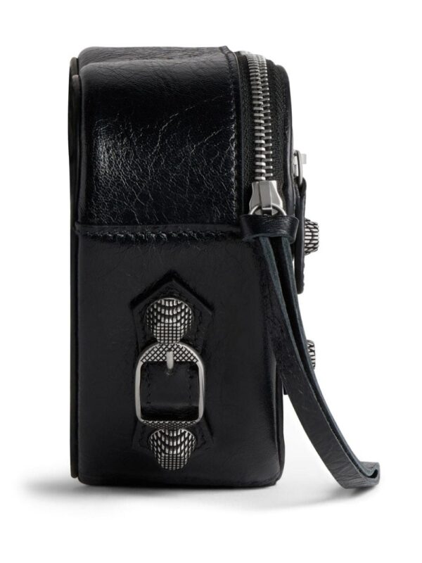 22136809_52122722_1000.jpg Balenciaga Le Cagole Heart leather clutch bag