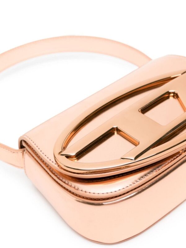 22199847_52309876_1000.jpg Diesel 1DR metallic shoulder bag
