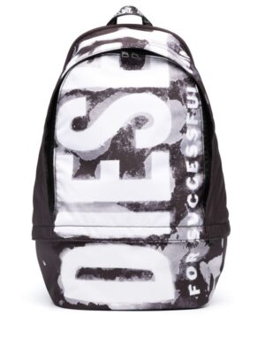 22213743_52233475_1000.jpg Diesel Rave logo-print backpack