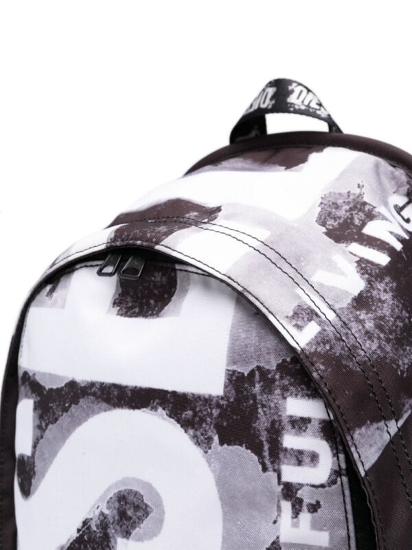 22213743_52233478_1000.jpg Diesel Rave logo-print backpack