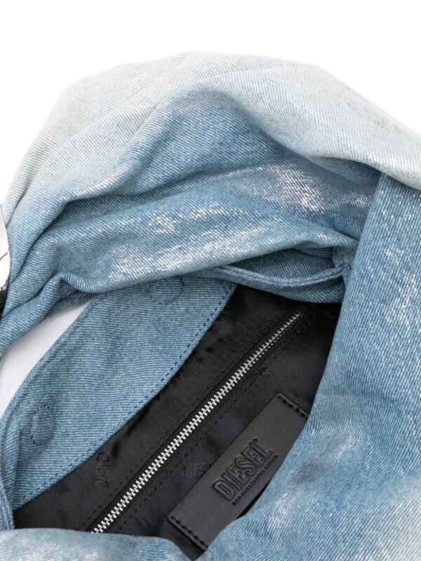 22213784_52215740_1000.jpg Diesel Grab-D metallic-effect shoulder bag