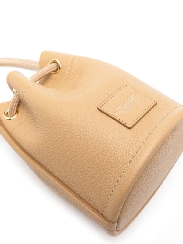 22253434_52172361_1000.jpg Marc Jacobs The Leather Mini Bucket bag