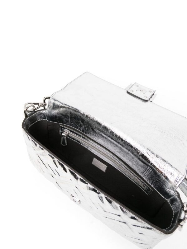 22259226_52268097_1000.jpg FENDI Baguette metallic shoulder bag