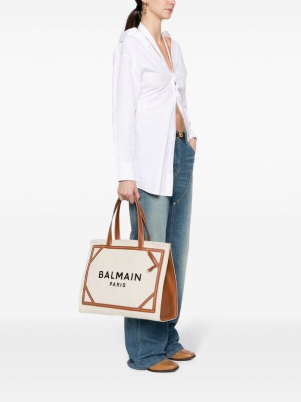 22300050_52176533_1000.jpg Balmain B-Army logo-print tote bag
