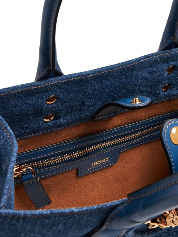 22320677_52233309_1000.jpg Versace La Medusa denim tote bag