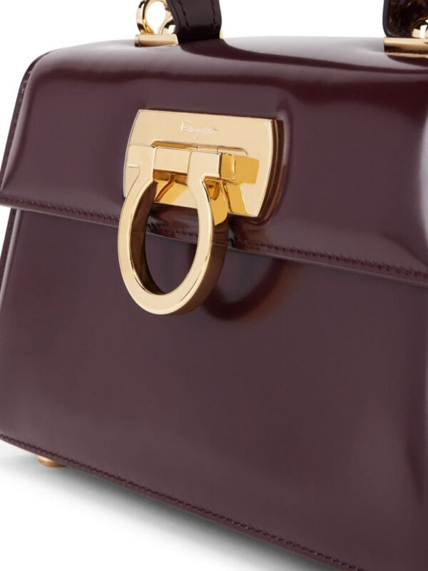 22342147_53382355_1000.jpg Ferragamo Gancini leather tote bag