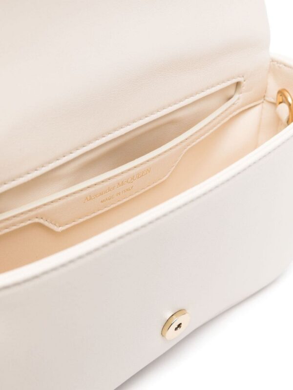 22350520_52310118_1000.jpg Alexander McQueen The Seal crossbody bag