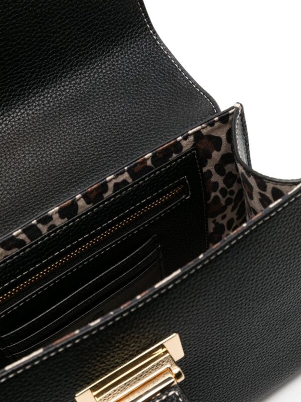 22357981_52769772_1000.jpg Love Moschino logo-plaque crossbody bag