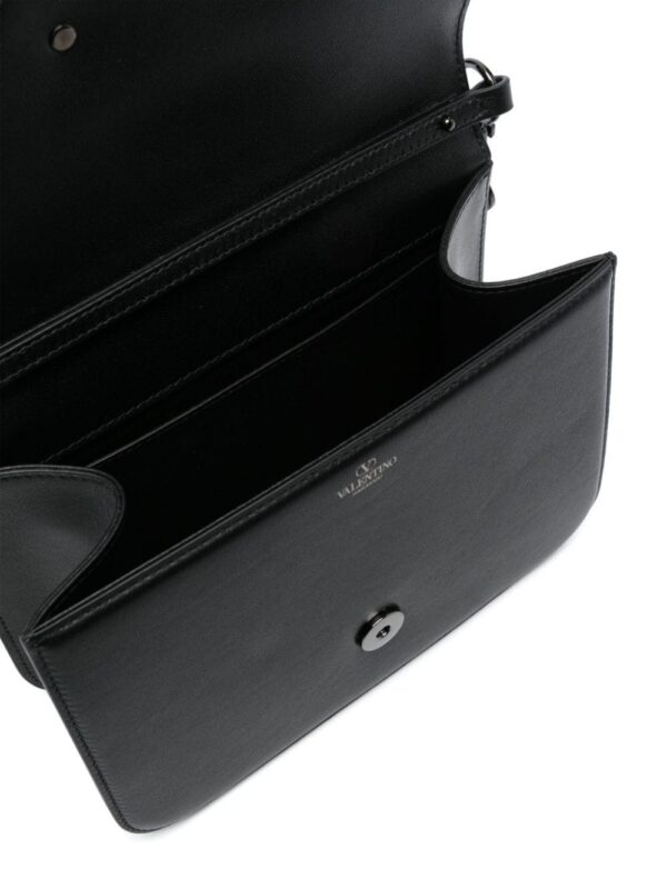22365581_52422560_1000.jpg Valentino Garavani Locò shoulder bag