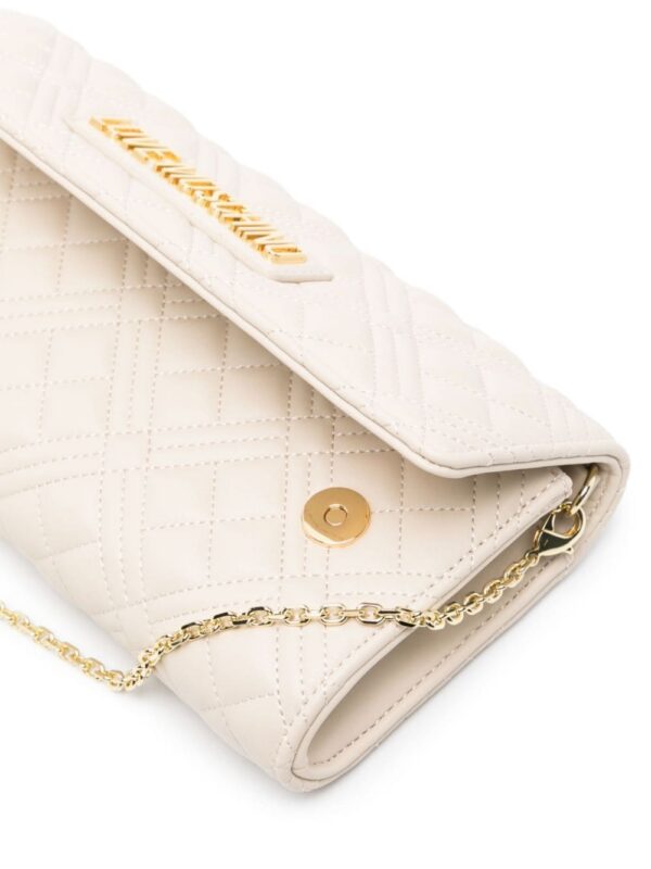 22465213_52798394_1000.jpg Love Moschino logo-lettering quilted clutch bag