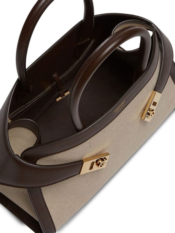 22466027_52901939_1000.jpg Ferragamo small Hug tote bag