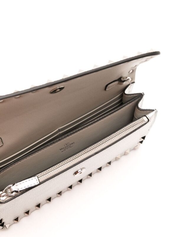 22466317_52438252_1000.jpg Valentino Garavani Rockstud leather wallet-on-chain