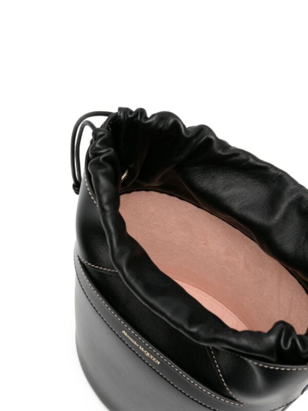 22496934_52505453_1000.jpg Alexander McQueen logo-stamp leather bucket bag