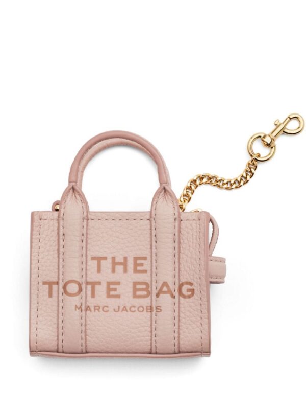 22510292_52718050_1000.jpg Marc Jacobs The Nano tote bag charm