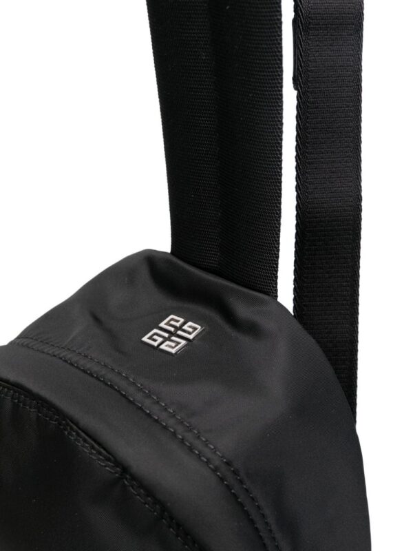 22541314_52536853_1000.jpg Givenchy small Essential U gabardine backpack