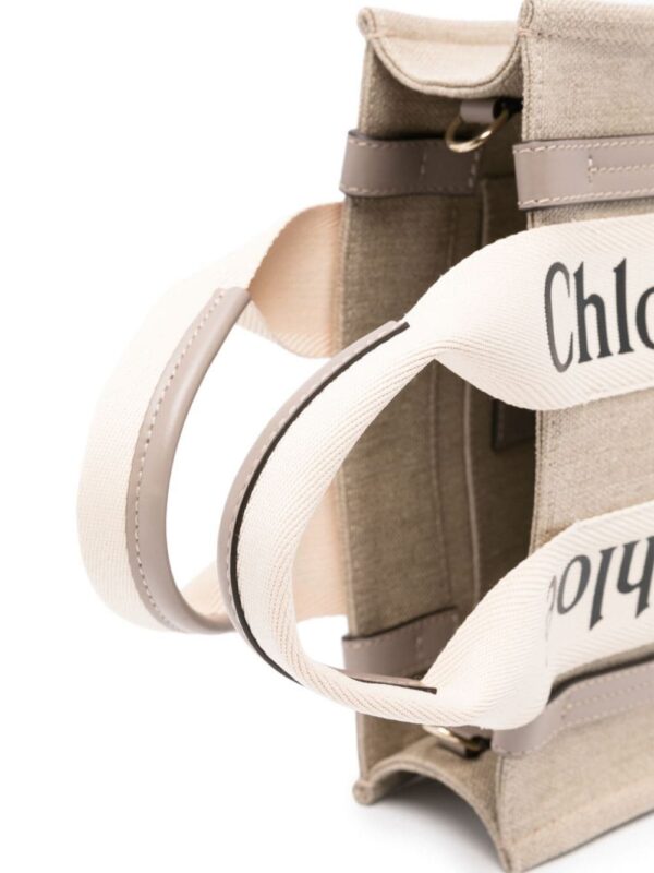22582198_52582398_1000.jpg Chloé small Woody tote bag