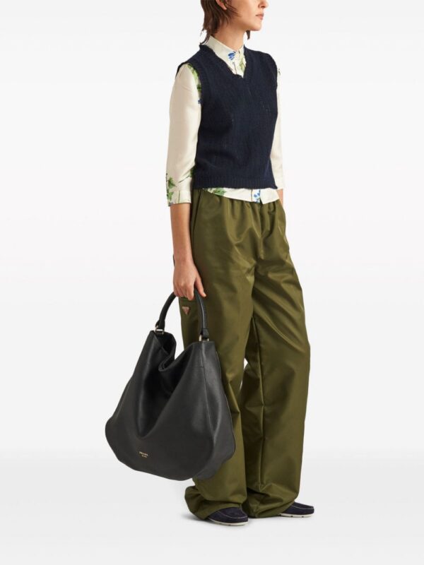 22619637_52612720_1000.jpg Prada large leather shoulder bag