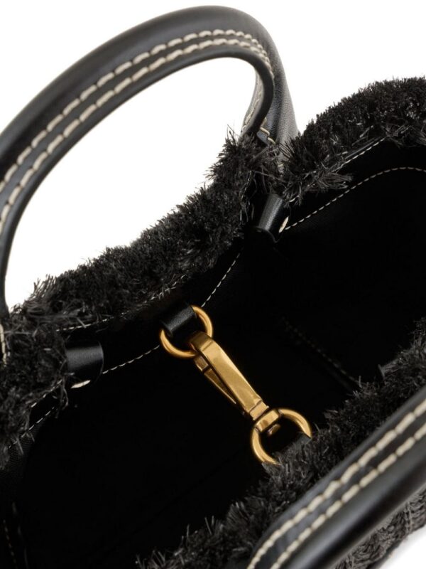 22672432_53047878_1000.jpg Emporio Armani logo-charm woven straw tote bag