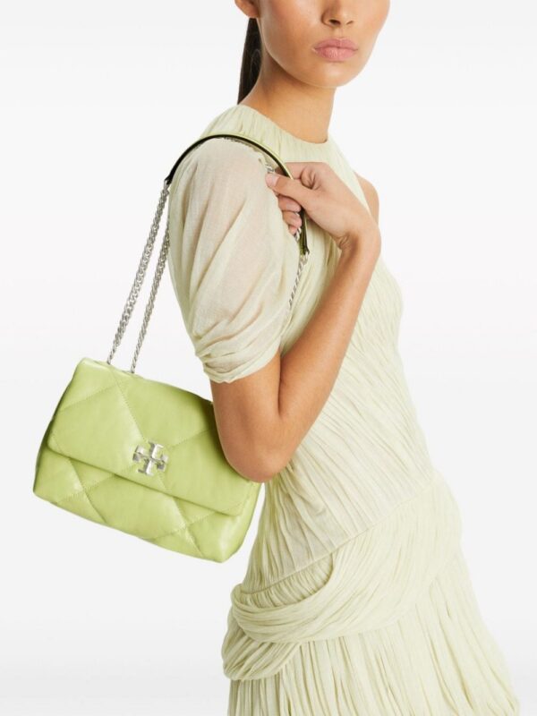 22819702_52791972_1000.jpg Tory Burch small Kira quilted shoulder bag