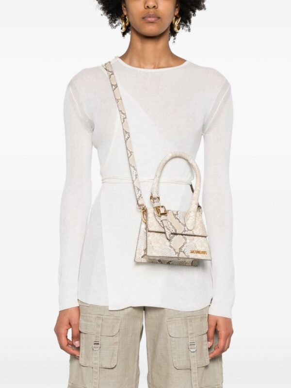 22931153_53046862_1000.jpg Jacquemus Le Chiquito Moyen Boucle tote bag