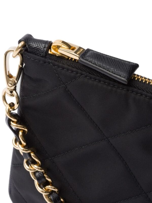 22948375_53007316_1000.jpg Prada quilted Re-Nylon pouch