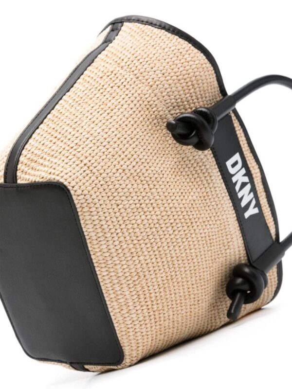 23058874_53225731_1000.jpg DKNY Talia crossbody bag