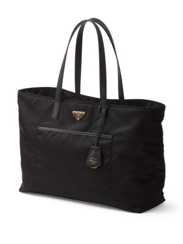 23244660_53296807_1000.jpg Prada large Re-Edition 1978 tote bag