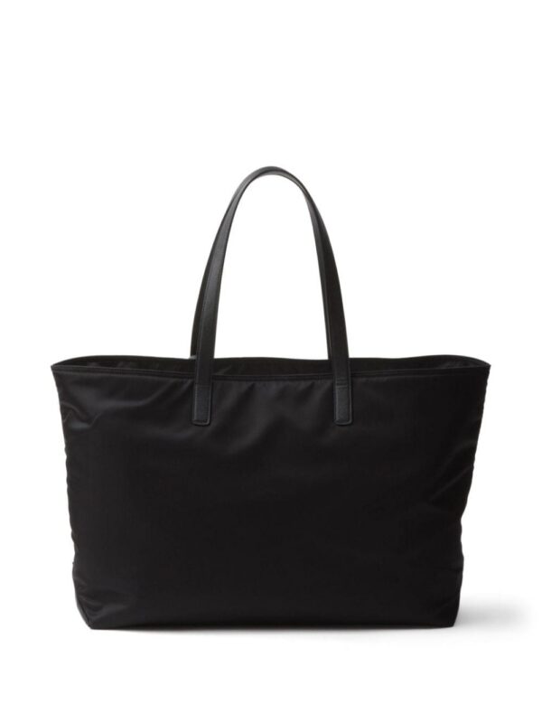 23244660_53296811_1000.jpg Prada large Re-Edition 1978 tote bag