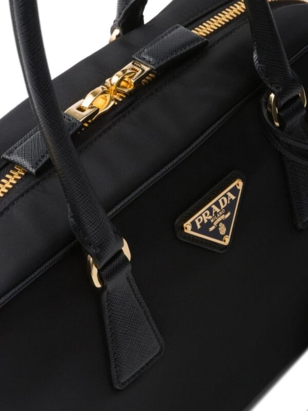 23261466_53392460_1000.jpg Prada medium Re-Edition 1978 tote bag