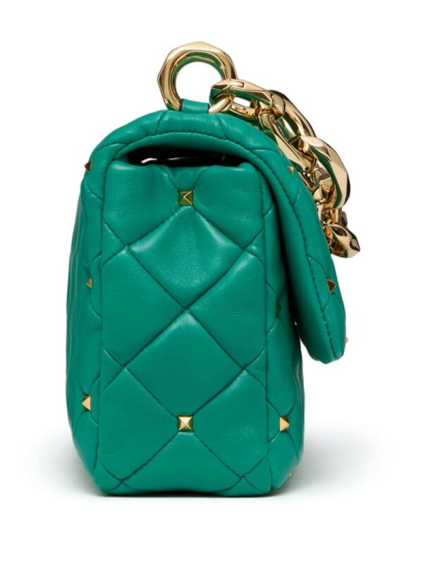 23443732_53869504_1000.jpg Valentino Garavani Rockstud Spike shoulder bag