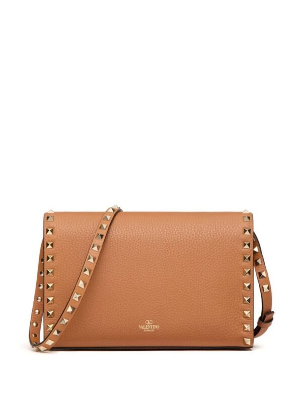 23445539_53570212_1000.jpg Valentino Garavani Rockstud leather shoulder bag