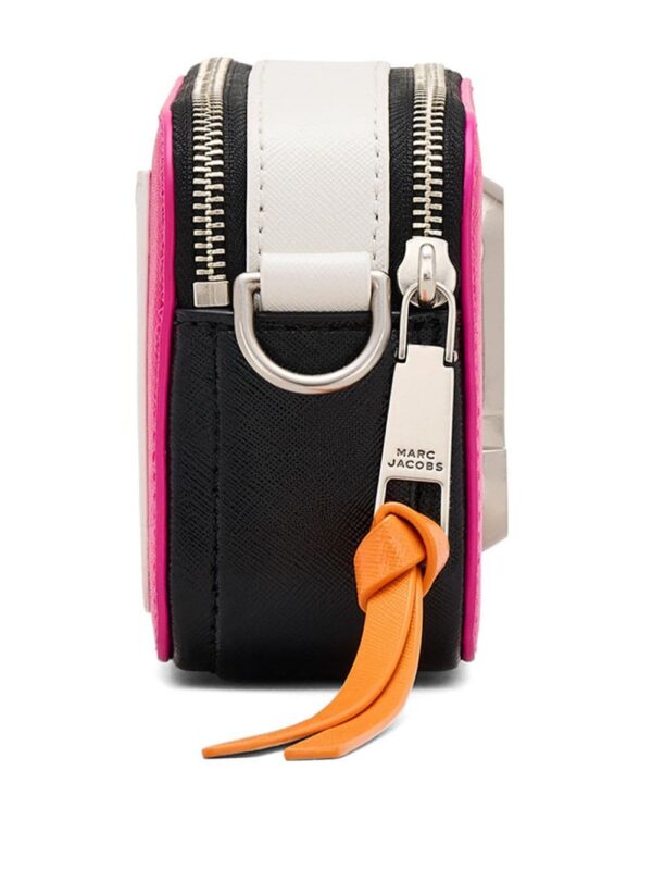 23495052_53696157_1000.jpg Marc Jacobs The Snapshot crossbody bag