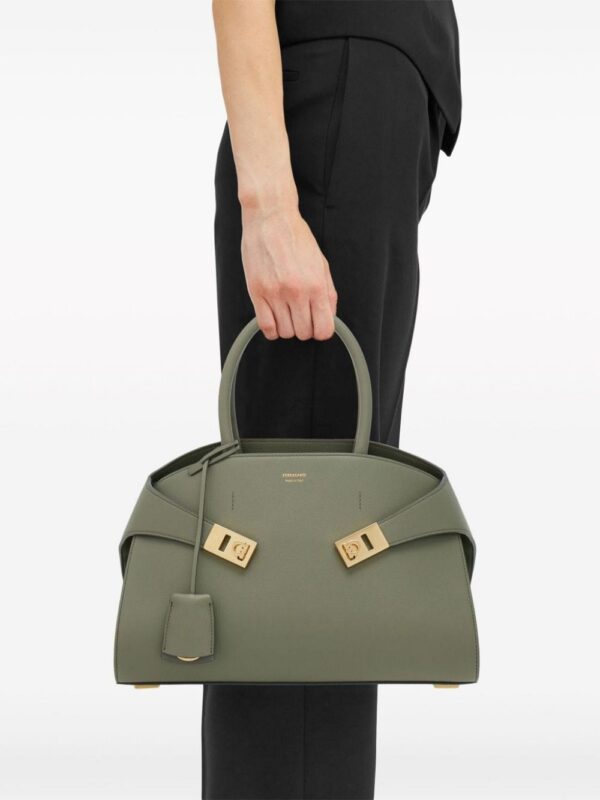 23496589_53933808_1000.jpg Ferragamo small Hug leather tote bag