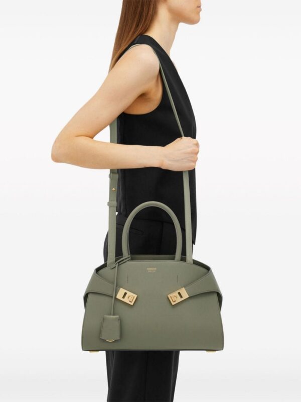 23496589_53933809_1000.jpg Ferragamo small Hug leather tote bag