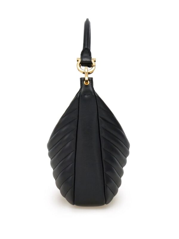 23496618_53933952_1000.jpg Ferragamo medium Quilted leather shoulder bag