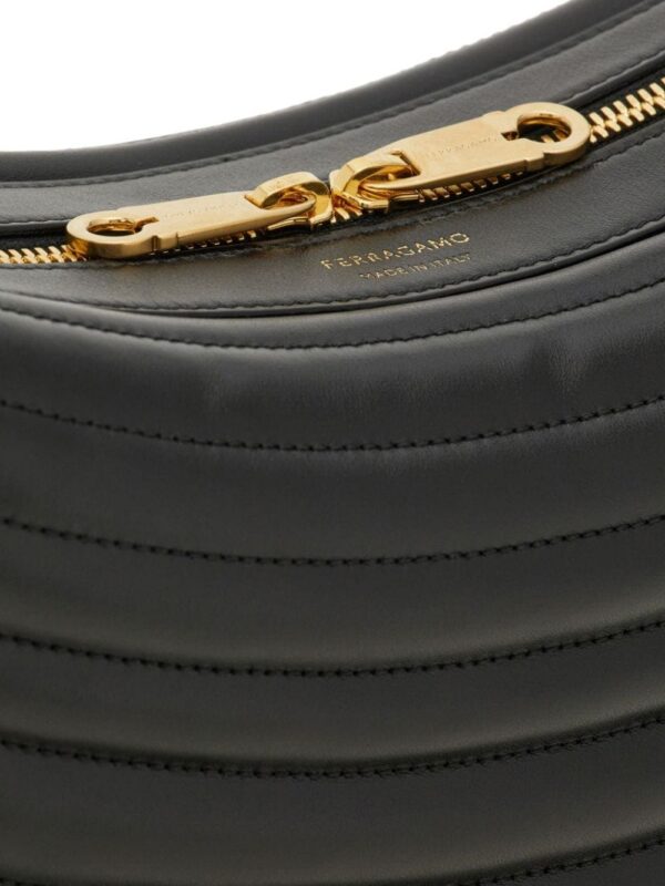 23496618_53933953_1000.jpg Ferragamo medium Quilted leather shoulder bag