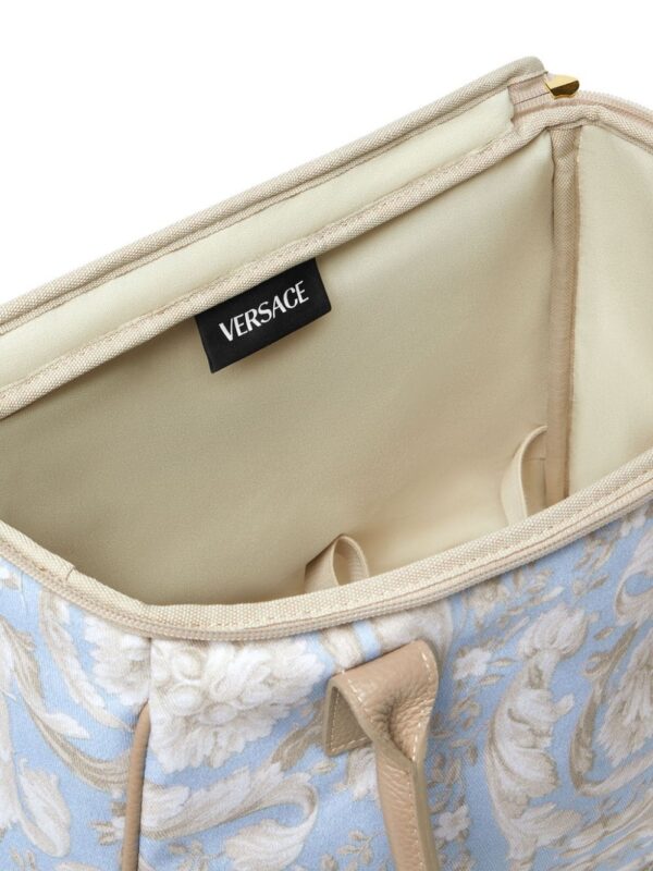 23497560_53624342_1000.jpg Versace Barocco cooler lunch bag