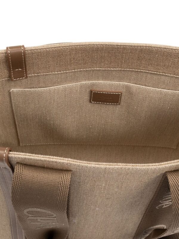 23780031_53896378_1000.jpg Chloé medium Woody logo-strap linen tote bag