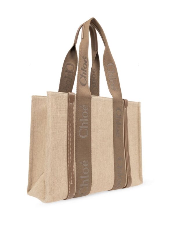 23780031_53896379_1000.jpg Chloé medium Woody logo-strap linen tote bag