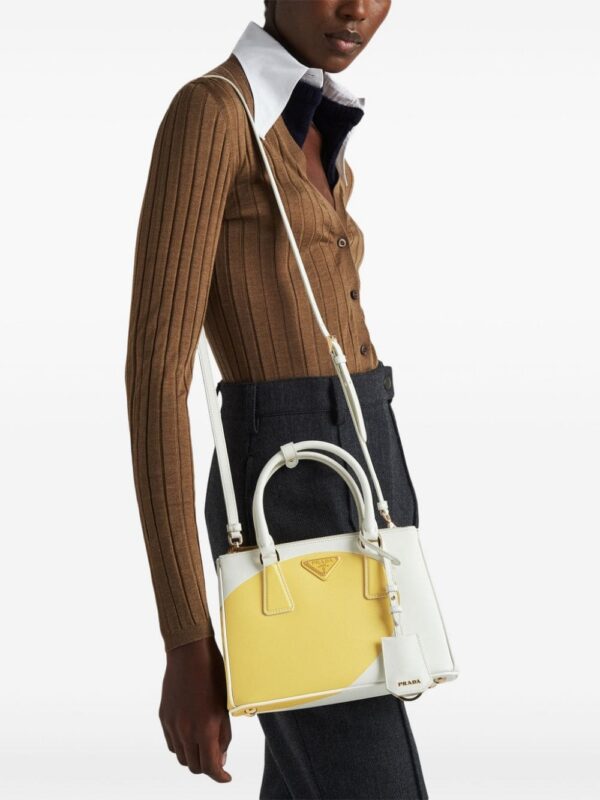 23860995_53995001_1000.jpg Prada small Galleria leather tote bag