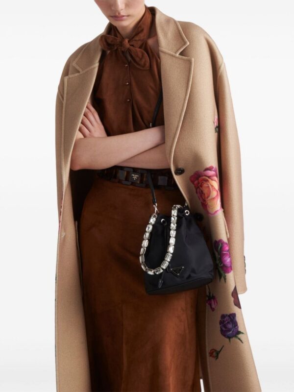 23861567_53994760_1000.jpg Prada logo-appliqué Re-Nylon bucket bag