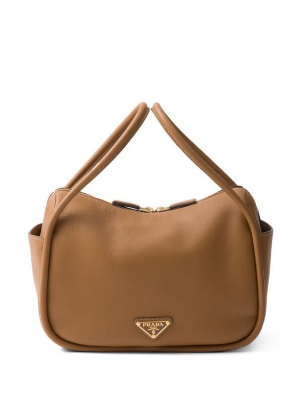 23861581_53994853_1000.jpg Prada logo-plaque leather tote bag